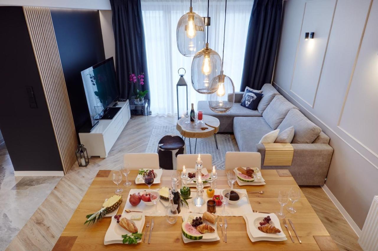 Apartament Heaven คาโตวีตเซ ภายนอก รูปภาพ